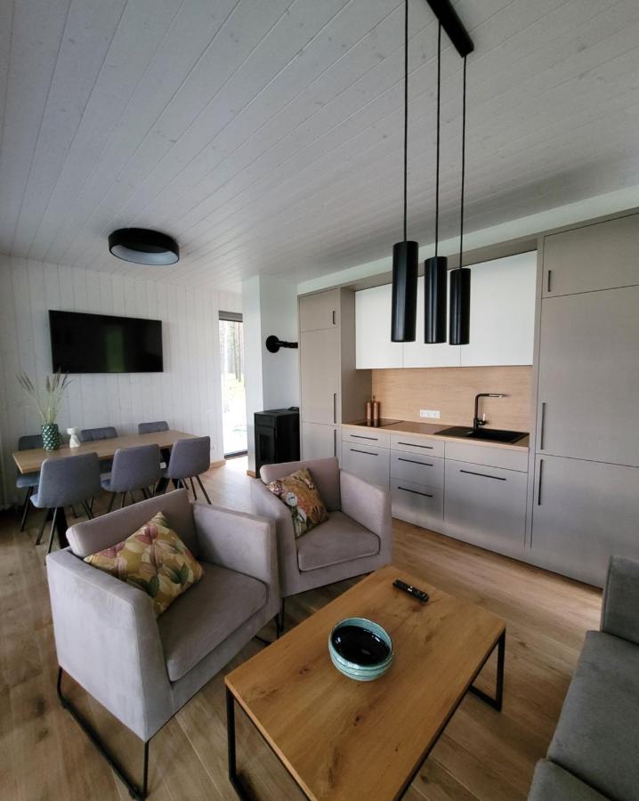 Beach House Trimpas Ungeni Exterior foto